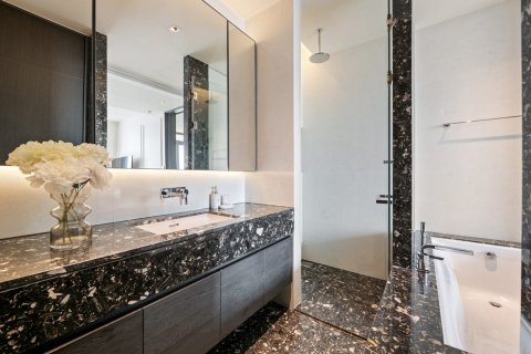 Condo in Bangkok, Thailand, 1 bedroom  № 143083 - photo 12