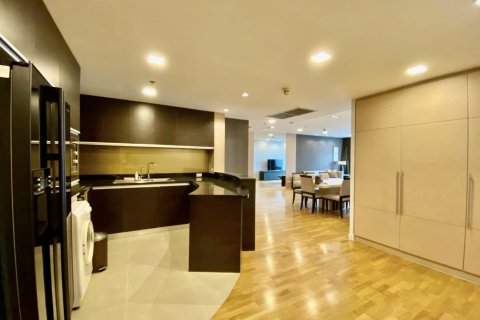 Condo à Sathon, Bangkok, Thaïlande, 2 chambres  № 143084 - photo 4