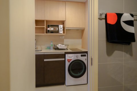 Кондоминиум с 1 спальней в Бангкоке, Таиланд № 143086 - фото 11