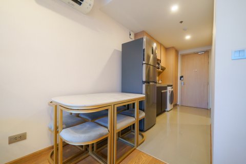 Кондоминиум с 1 спальней в Бангкоке, Таиланд № 143086 - фото 9