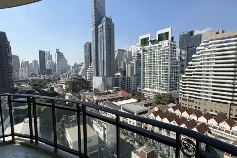 Кондоминиум с 3 спальнями в Ваттхане, Бангкок, Таиланд № 156154 - фото 7