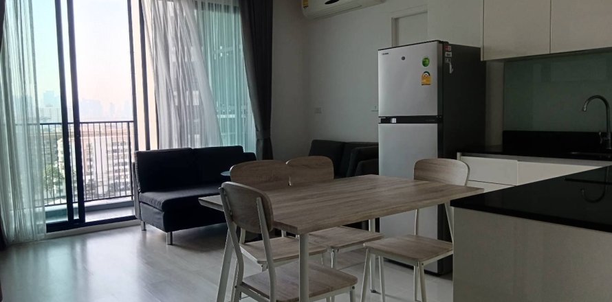 Студия в кондо в Дин Даенге, Бангкок, Таиланд № 156153