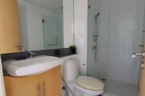 Condo in Bangkok, Thailand, 3 bedrooms  № 143347 - photo 6