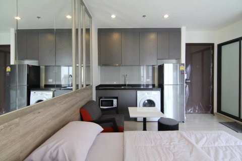 Studio in the Condo in Bangkok, Thailand  № 143353 - photo 5