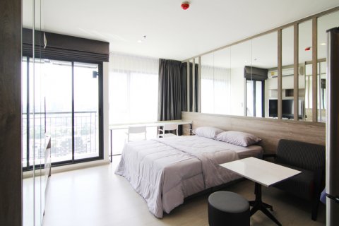 Studio in the Condo in Bangkok, Thailand  № 143353 - photo 1