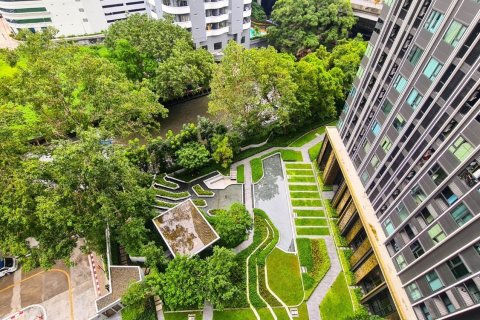 Студия в кондо в Бангкоке, Таиланд № 143350 - фото 10