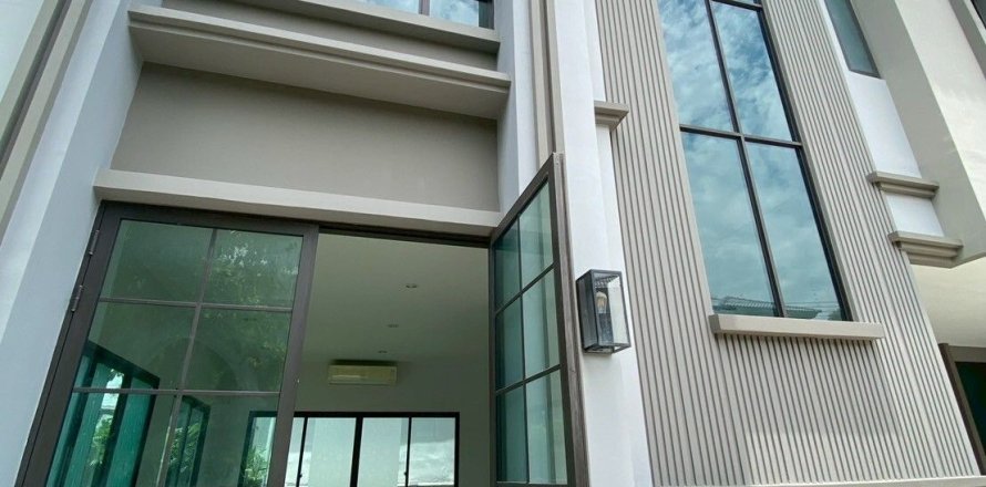 Maison à Khlong Luang, Thaïlande 3 chambres № 158037