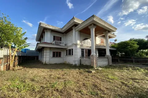 Дуплекс в Бангкхэ, Бангкок, Таиланд с 5 спальнями  № 158035 - фото 2