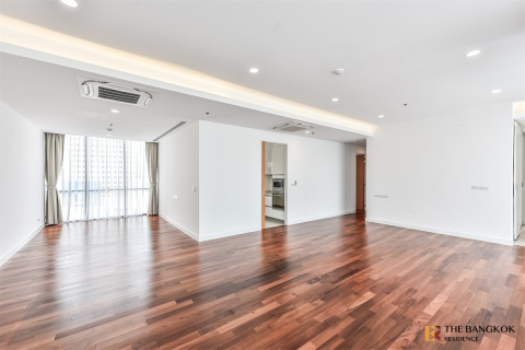 Condo in Bangkok, Thailand, 2 bedrooms  № 194627