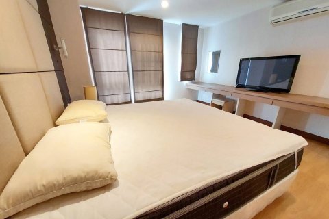 Кондоминиум с 2 спальнями в Клонг Тоэй, Бангкок, Таиланд № 173642 - фото 8