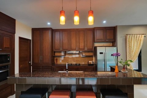 Villa à Mae Rim, Thaïlande 5 chambres № 173638 - photo 24