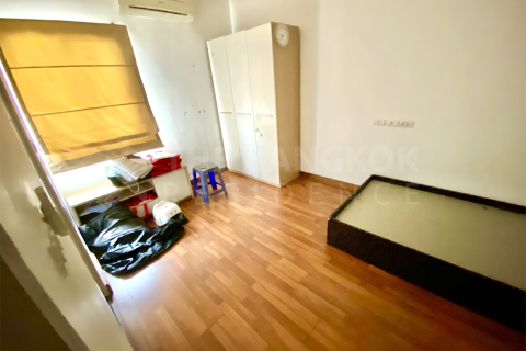 Townhouse à Bangkok, Thaïlande 4 chambres № 189707