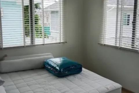 House in San Sai, Thailand 3 bedrooms № 170906 - photo 15