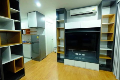 Condo in Phasi Charoen, Bangkok, Thailand, 2 bedrooms  № 170910 - photo 9