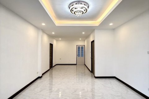 House in Pa Klok, Thailand 3 bedrooms № 135583 - photo 4