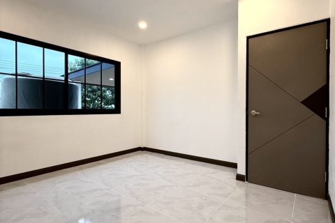 House in Pa Klok, Thailand 3 bedrooms № 135583 - photo 8