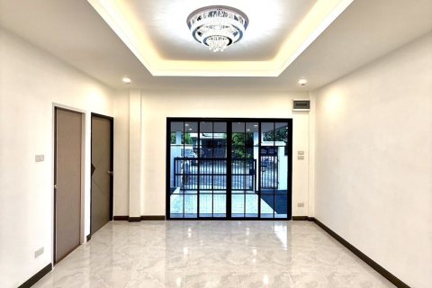 House in Pa Klok, Thailand 3 bedrooms № 135583 - photo 9