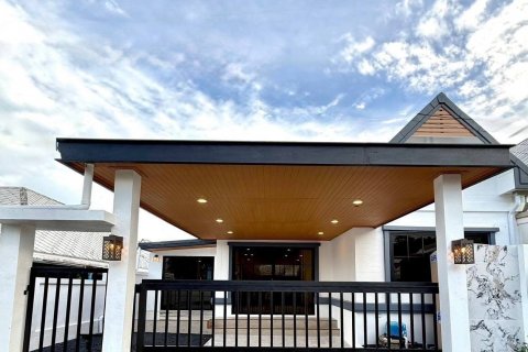 Maison à Pa Klok, Thaïlande 3 chambres № 135583 - photo 1