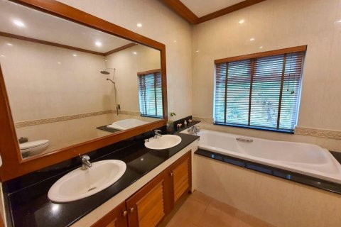 Вилла в Пхукете, Таиланд с 6 спальнями  № 135581 - фото 10