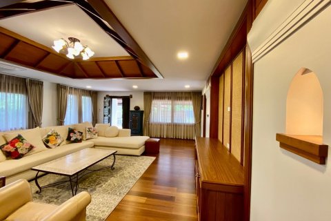 Дом в Чиангмае, Таиланд с 4 спальнями  № 160113 - фото 4