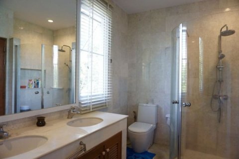 Дом в Чиангмае, Таиланд с 4 спальнями  № 160109 - фото 16