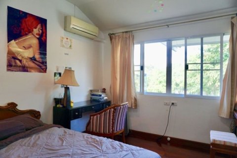 House in Chiang Mai, Thailand 4 bedrooms № 160109 - photo 21