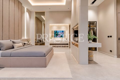 House in Pattaya, Thailand 6 bedrooms № 198111 - photo 13