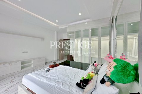 บ้านในพัทยา, ประเทศไทย 4 ห้องนอน № 198115 - รูปถ่าย 12