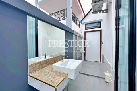 บ้านในพัทยา, ประเทศไทย 4 ห้องนอน № 198115 - รูปถ่าย 23