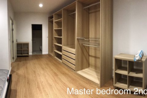 Таунхаус в Бангкоке, Таиланд с 3 спальнями  № 148181 - фото 10