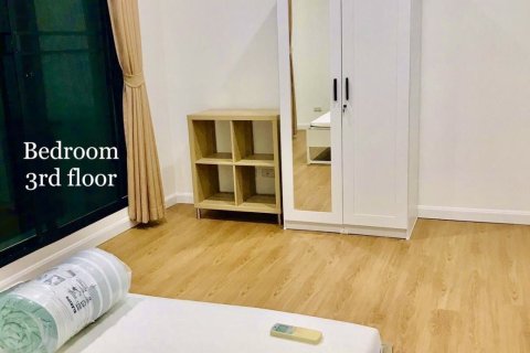 Таунхаус в Бангкоке, Таиланд с 3 спальнями  № 148181 - фото 12