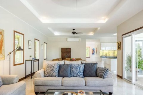 Villa in Hua Hin, Thailand 4 bedrooms № 114717 - photo 7