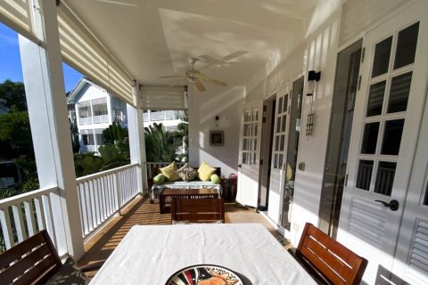 Condo in Bang Tao, Thailand, 1 bedroom  № 114719 - photo 9