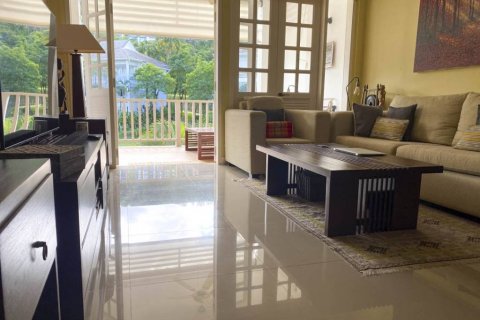 Condo in Bang Tao, Thailand, 1 bedroom  № 114719 - photo 2