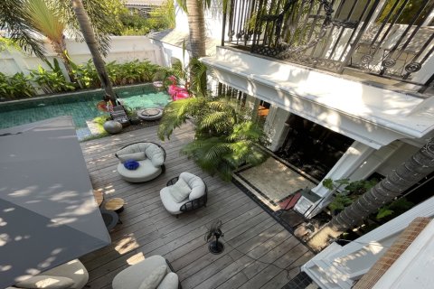 Maison à Watthana, Bangkok, Thaïlande 3 chambres № 201080 - photo 2