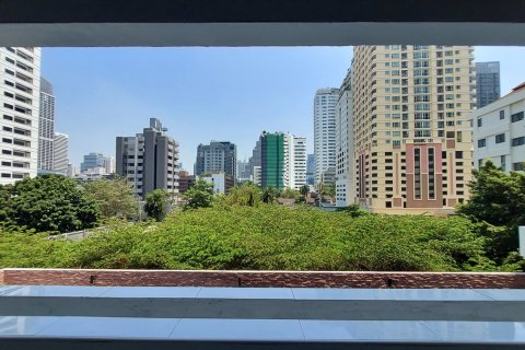 Condo à Watthana, Bangkok, Thaïlande, 2 chambres № 201079 - photo 7