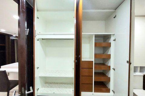 Condo à Watthana, Bangkok, Thaïlande, 1 chambre № 201083 - photo 12