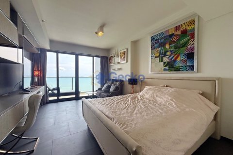 Studio dans le Condo à Pattaya, Thaïlande  № 196315 - photo 6