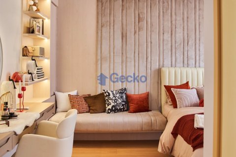House in Pattaya, Thailand 4 bedrooms № 196310 - photo 8
