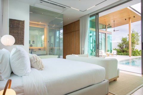 Villa on Layan Beach, Thailand 3 bedrooms № 74273 - photo 23