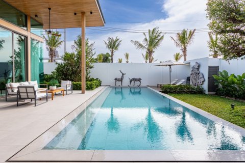 Villa on Layan Beach, Thailand 3 bedrooms № 74273 - photo 8