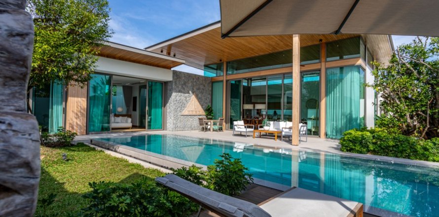 Villa on Layan Beach, Thailand 3 bedrooms № 74273