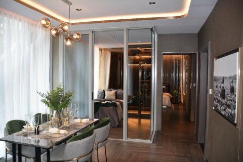 Condo in Watthana, Bangkok, Thailand, 2 bedrooms  № 167560 - photo 9