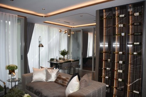 Condo in Watthana, Bangkok, Thailand, 2 bedrooms  № 167560 - photo 8