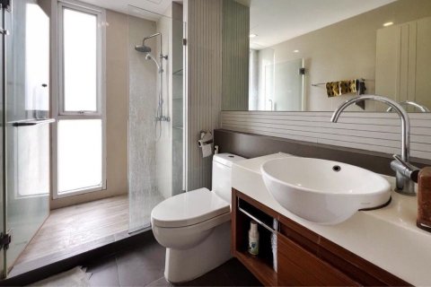 Кондоминиум с 2 спальнями в Пхракханонге, Бангкок, Таиланд № 167561 - фото 16