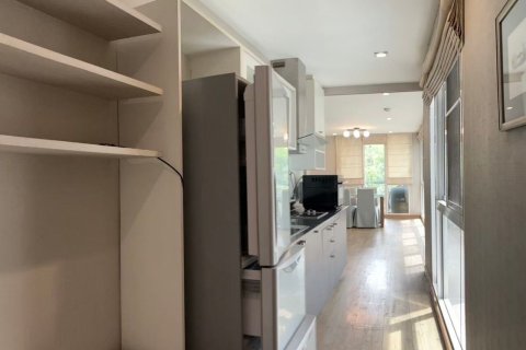 Кондоминиум с 2 спальнями в Пхракханонге, Бангкок, Таиланд № 167561 - фото 7