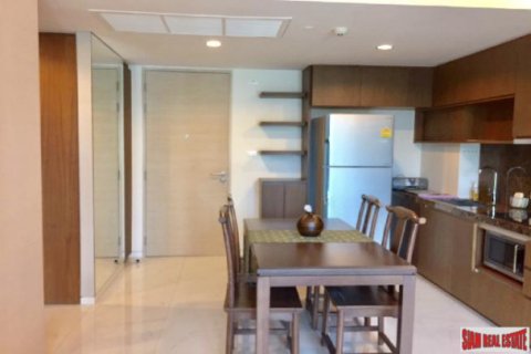 Apartment in Bangkok, Thailand 2 bedrooms № 118618 - photo 10