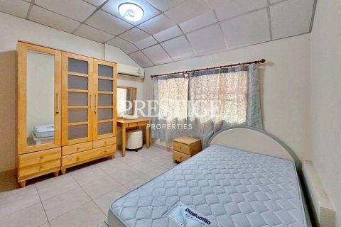 House in Pattaya, Thailand 7 bedrooms № 198095 - photo 24
