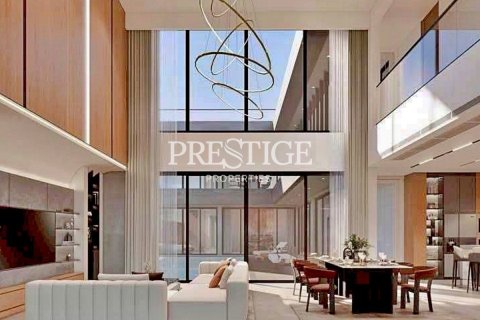 House in Pattaya, Thailand 6 bedrooms № 198089 - photo 3