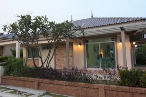 House in Cha-am, Thailand 2 bedrooms № 170837 - photo 3